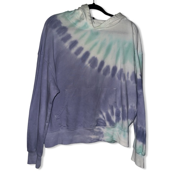Wildfox French Terry in Peri Shibori Tie Dye Hoodie Sweatshirt
Size M - Picture 2 of 4